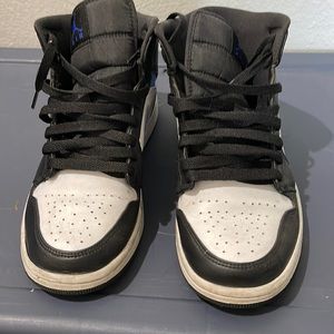 Mens 9 Jordan retro 1
